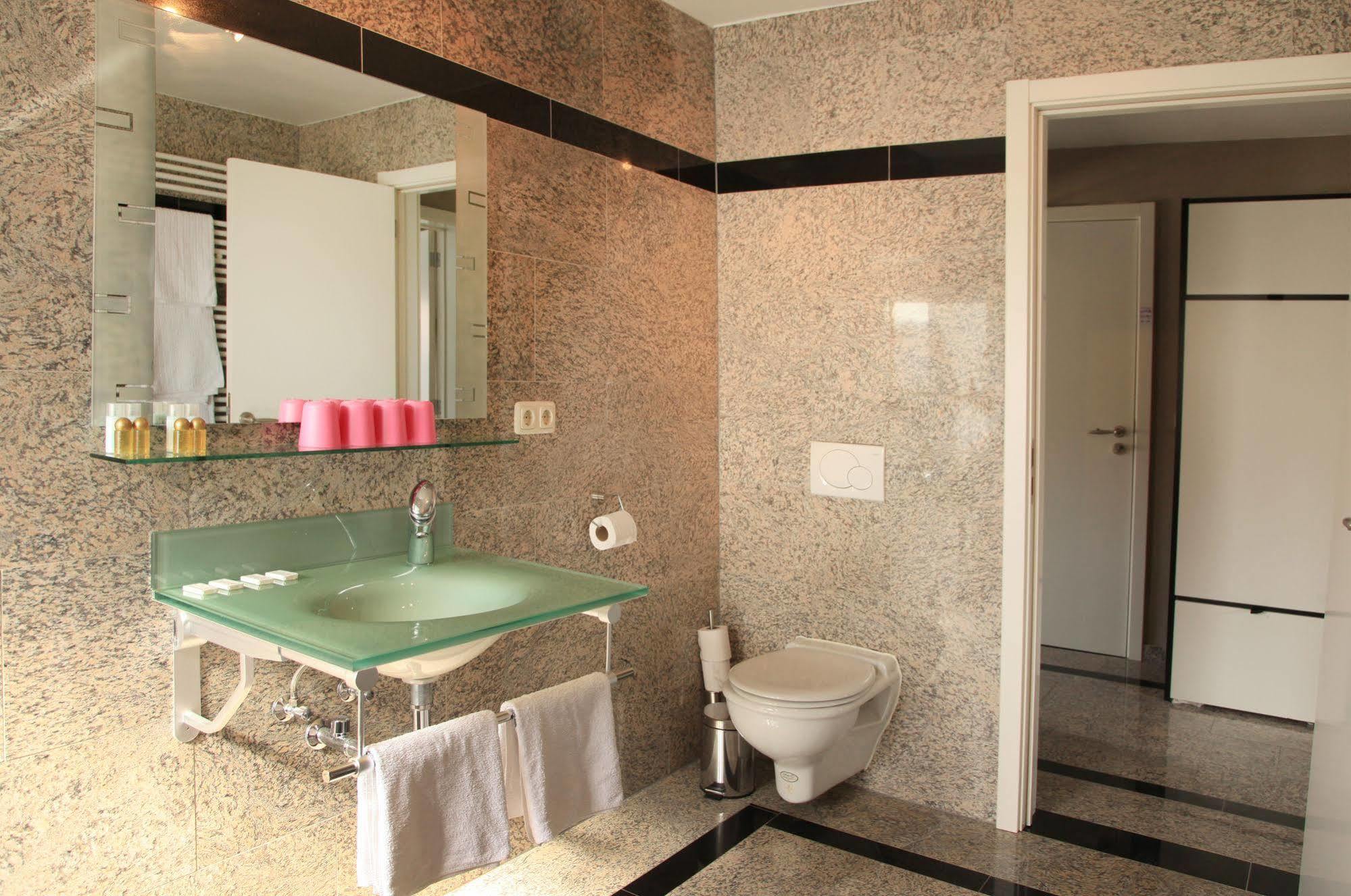 Hotel Maurice Ньїввліт Екстер'єр фото